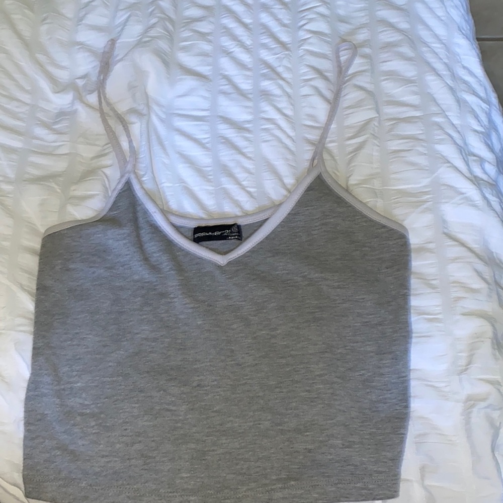 gray top!
